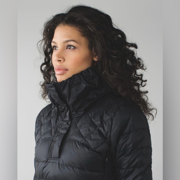 Lululemon Down For A Run Pullover in Black - Picture 4 of 10